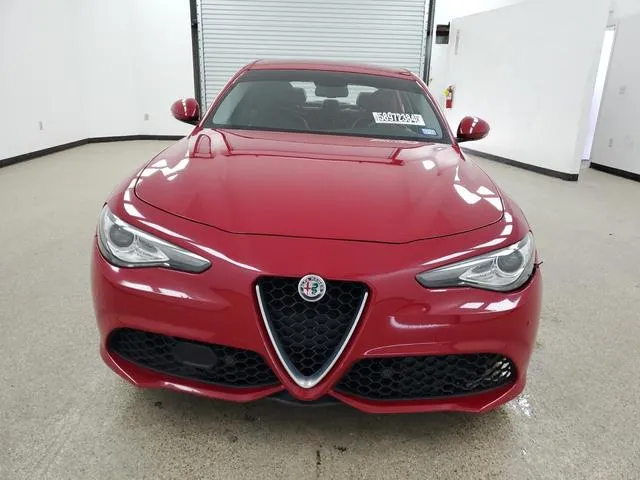 ZARFAECNXJ7576849 2018 2018 Alfa Romeo Giulia- TI 5