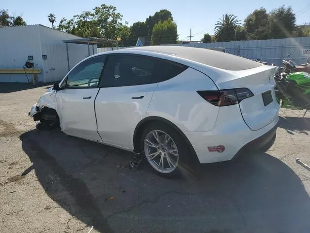 7SAYGAEE8RF048811 2024 2024 Tesla MODEL Y 2