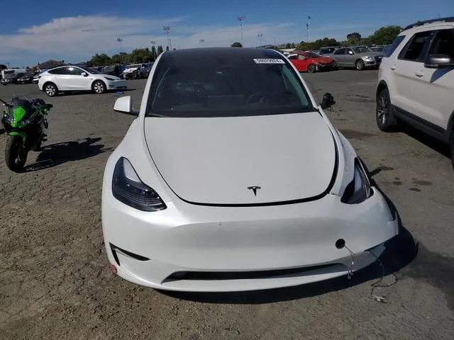 7SAYGAEE8RF048811 2024 2024 Tesla MODEL Y 5