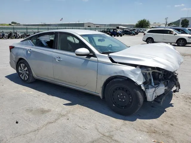 1N4BL4BV3PN330895 2023 2023 Nissan Altima- S 4