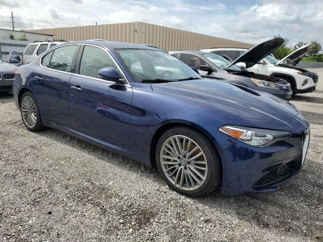 ZARFAECN4H7547390 2017 2017 Alfa Romeo Giulia- TI 4