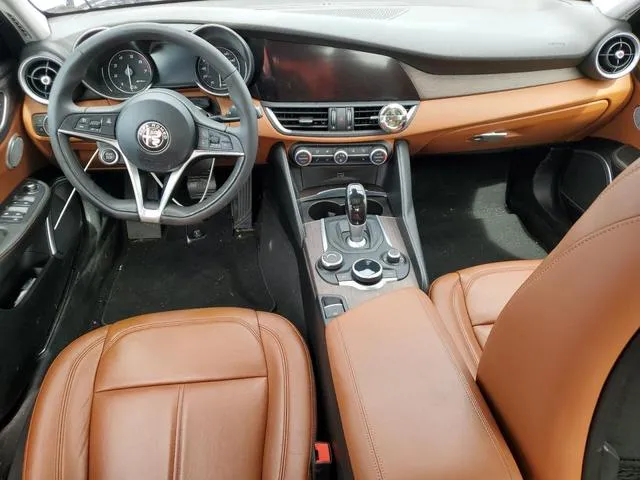 ZARFAECN4H7547390 2017 2017 Alfa Romeo Giulia- TI 8