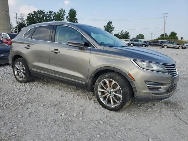 5LMCJ2D9XHUL46424 2017 2017 Lincoln MKC- Select 4