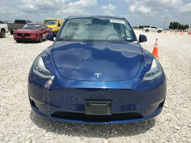 7SAYGDEE9NF380543 2022 2022 Tesla MODEL Y 5