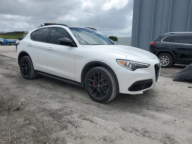 ZASPAKBN2K7C38997 2019 2019 Alfa Romeo Stelvio- TI 4