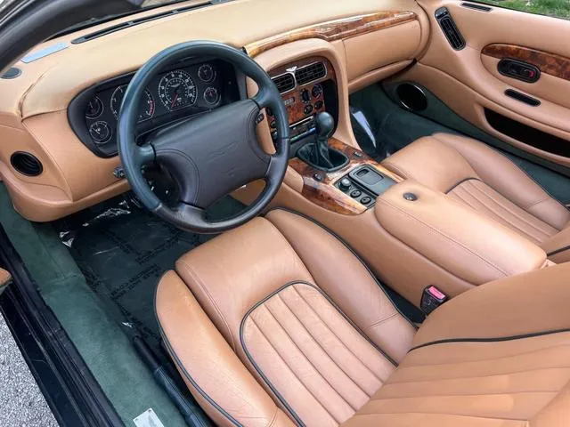 SCFAA4125WK201982 1998 1998 Aston Martin DB7 9