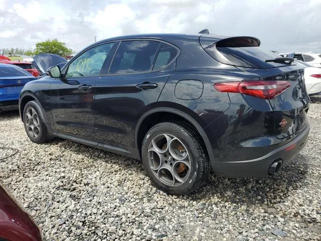 ZASPAJAN5P7D50261 2023 2023 Alfa Romeo Stelvio- Sprint 2