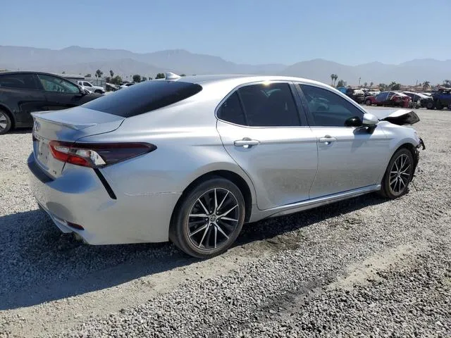 4T1G11AK5MU548216 2021 2021 Toyota Camry- SE 3