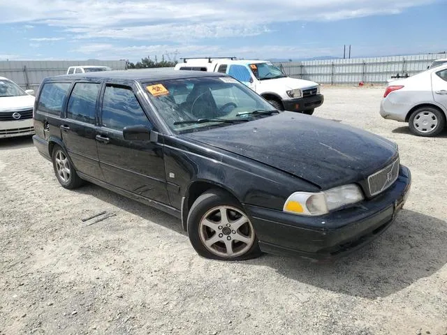 YV1LW55A9X2612653 1999 1999 Volvo V70 4