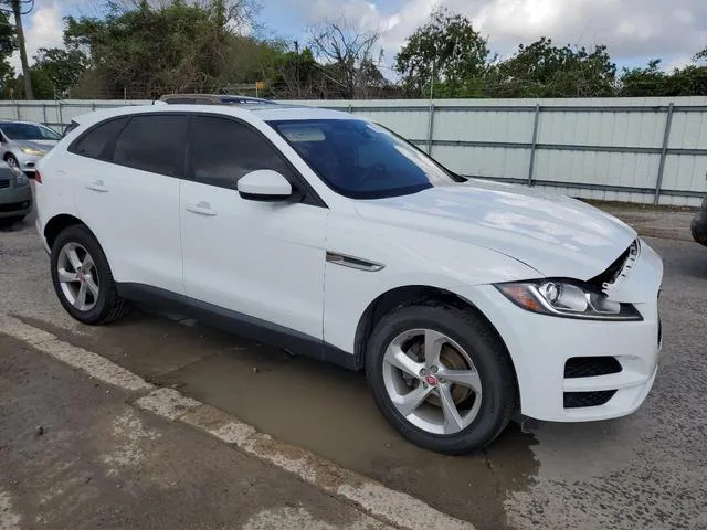 SADCJ2FX8JA290496 2018 2018 Jaguar F-Pace- Premium 4