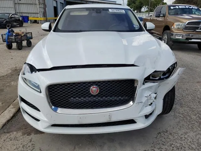 SADCJ2FX8JA290496 2018 2018 Jaguar F-Pace- Premium 5