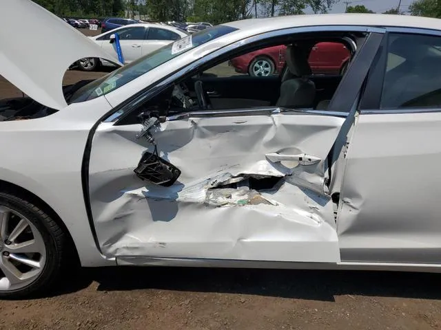 19UDE2F71JA006079 2018 2018 Acura ILX- Premium 7