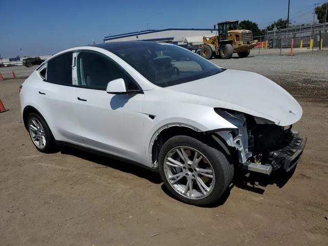 5YJYGDEE1MF068602 2021 2021 Tesla MODEL Y 4