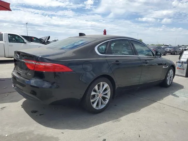 SAJBD4BN6HCY31544 2017 2017 Jaguar XF- Premium 3