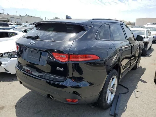 SADCJ2FXXJA295943 2018 2018 Jaguar F-Pace- Premium 3