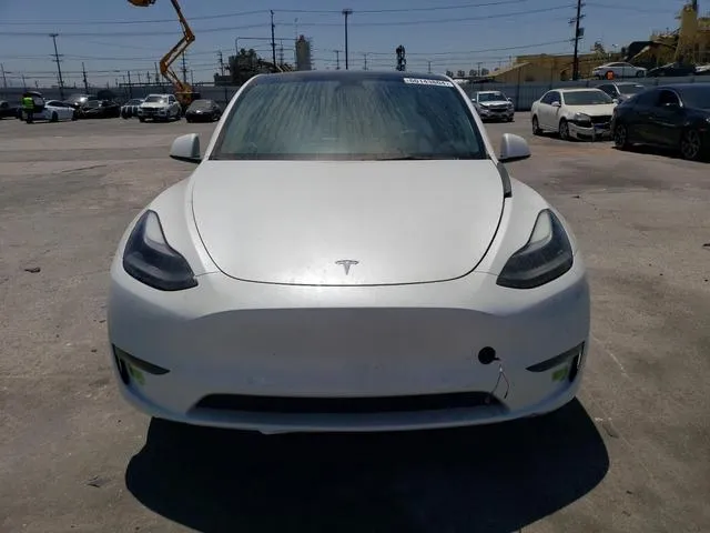 7SAYGDEE9NF554255 2022 2022 Tesla MODEL Y 5