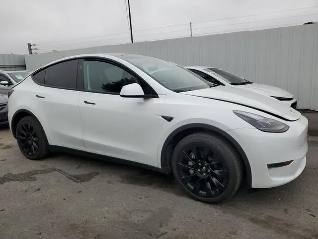 7SAYGDEE8PF949434 2023 2023 Tesla MODEL Y 4