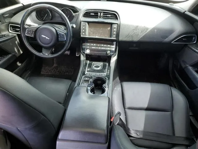 SAJAJ4BV6HA971772 2017 2017 Jaguar XE- Premium 8