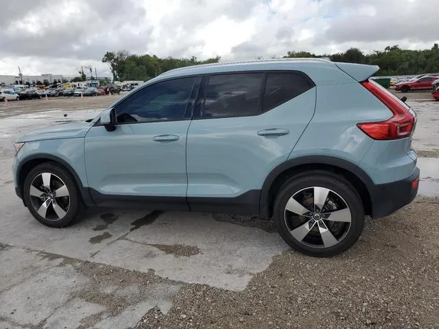 YV4162UK9K2111337 2019 2019 Volvo XC40- T5 Momentum 2