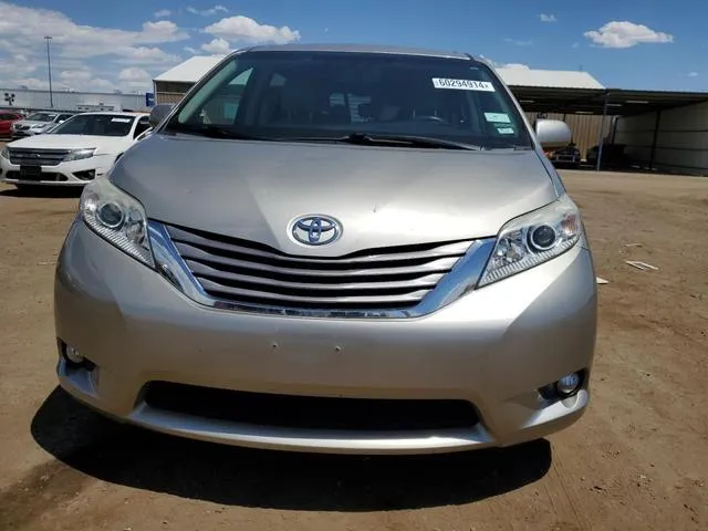 5TDYZ3DC9HS890182 2017 2017 Toyota Sienna- Xle 5