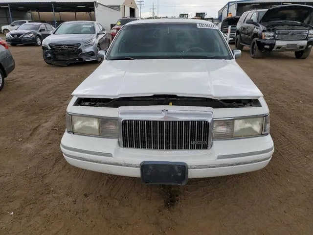 1LNLM83W0RY654667 1994 1994 Lincoln Town Car- Cartier 5