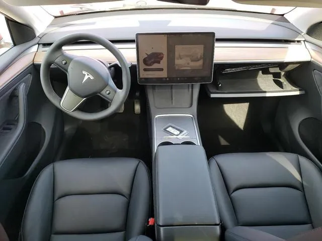 7SAYGDEE0NF535948 2022 2022 Tesla MODEL Y 8