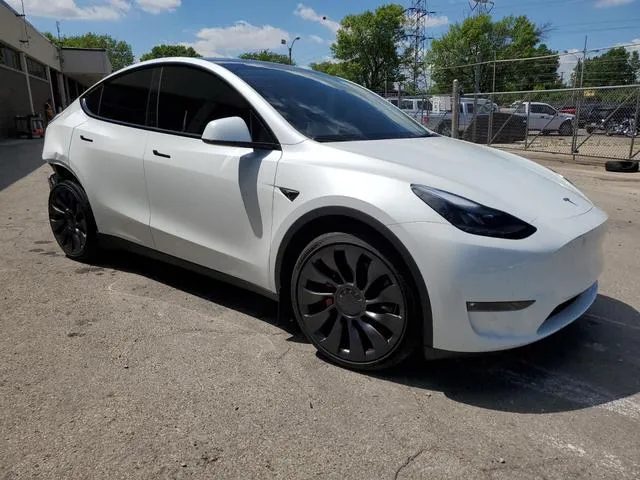 7SAYGDEF7RF046946 2024 2024 Tesla MODEL Y 4