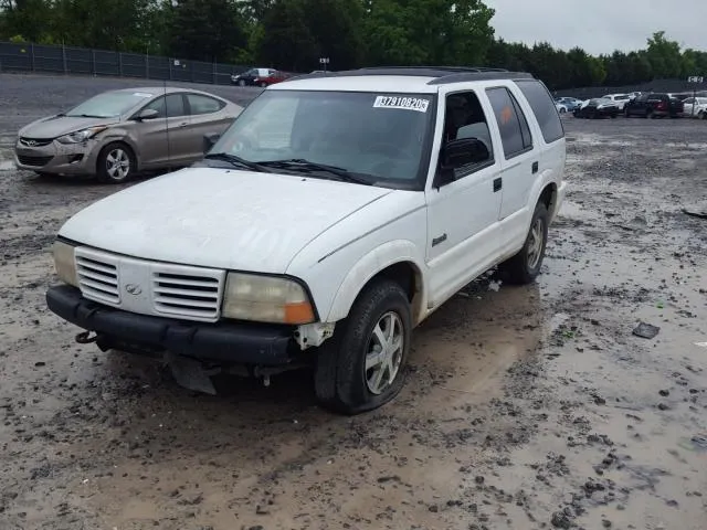 1GHDT13W3Y2226476 2000 2000 Oldsmobile Bravada 2