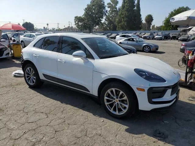 WP1AA2A51RLB06927 2024 2024 Porsche Macan- Base 4