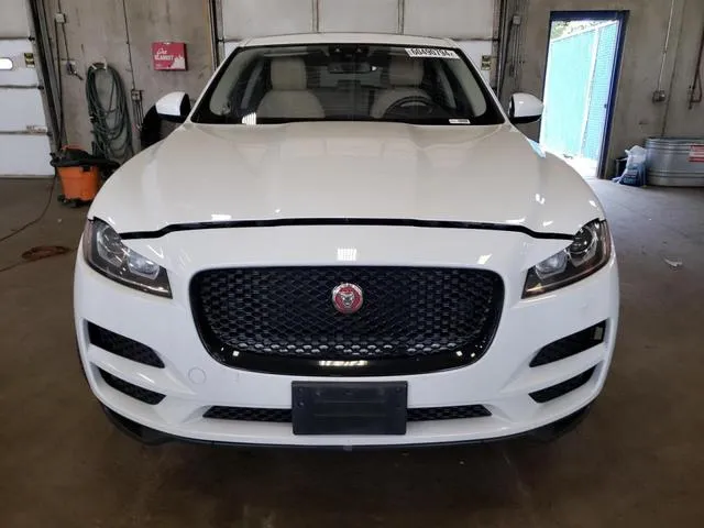 SADCJ2BVXHA066290 2017 2017 Jaguar F-Pace- Premium 5