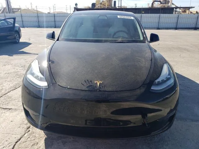 7SAYGDEE9NF327163 2022 2022 Tesla MODEL Y 5