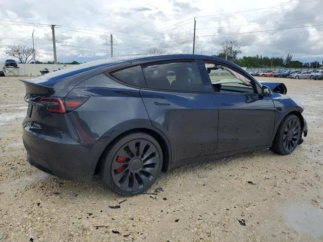 7SAYGDEF8RA272491 2024 2024 Tesla MODEL Y 3