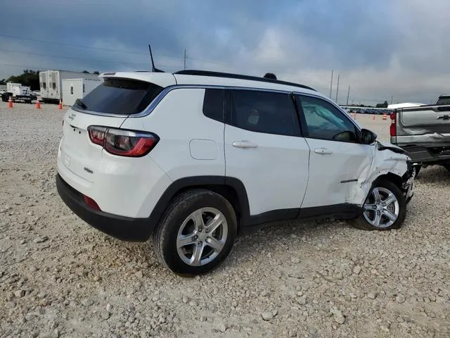 3C4NJDBN4PT556988 2023 2023 Jeep Compass- Latitude 3