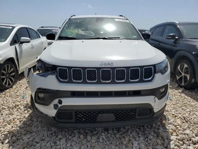 3C4NJDBN4PT556988 2023 2023 Jeep Compass- Latitude 5