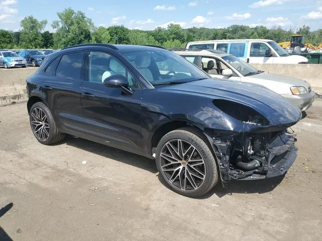 WP1AA2A56RLB04719 2024 2024 Porsche Macan- Base 4