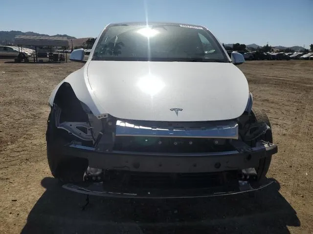 7SAYGDEE8PF823686 2023 2023 Tesla MODEL Y 5