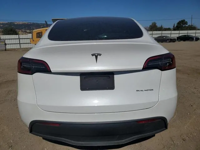 7SAYGDEE8PF823686 2023 2023 Tesla MODEL Y 6