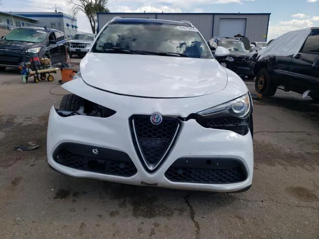 ZASFAKBN4J7B85665 2018 2018 Alfa Romeo Stelvio- TI 5