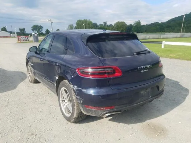 WP1AA2A57JLB22988 2018 2018 Porsche Macan 2