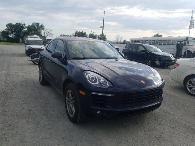 WP1AA2A57JLB22988 2018 2018 Porsche Macan 4