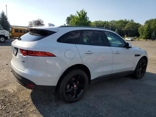 SADCJ2BN6HA098556 2017 2017 Jaguar F-Pace- Premium 3