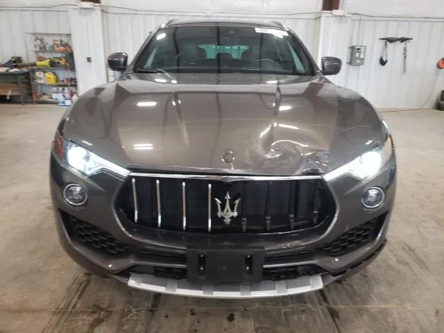 ZN661YUS6HX253195 2017 2017 Maserati Levante- S Sport 5