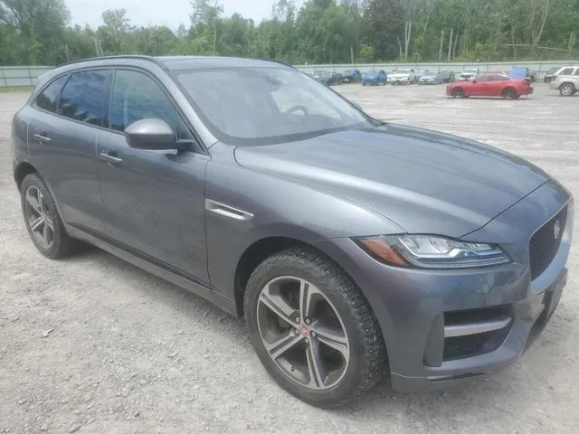 SADCL2BN7HA488270 2017 2017 Jaguar F-Pace- R - Sport 4