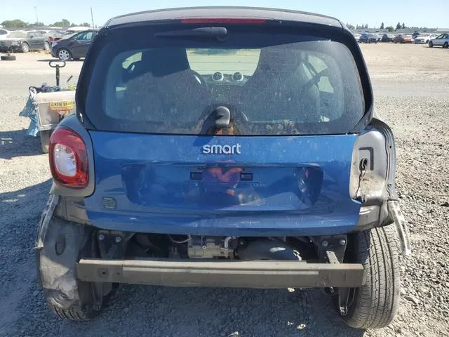 WMEFJ9BA5KK370600 2019 2019 Smart Fortwo 6