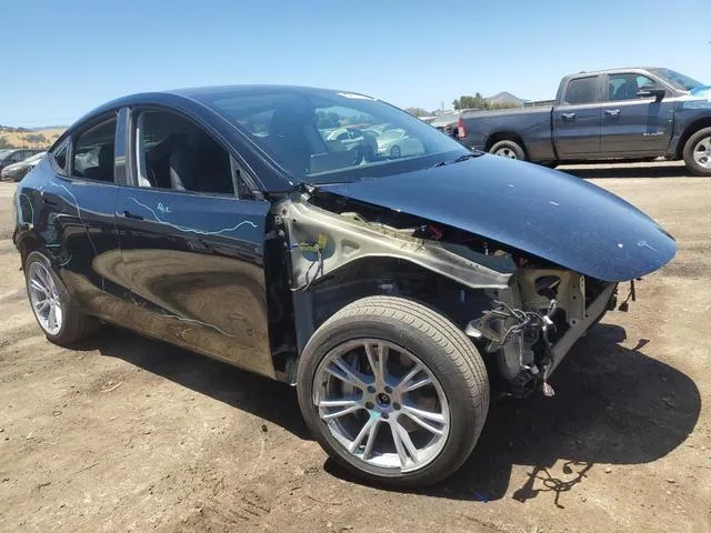 7SAYGDEE0RF987775 2024 2024 Tesla MODEL Y 4