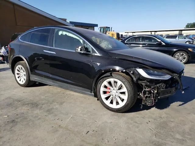 5YJXCAE48LF282983 2020 2020 Tesla MODEL X 4