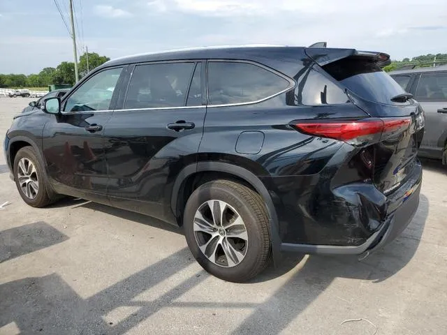 5TDGZRBH0MS060679 2021 2021 Toyota Highlander- Xle 2