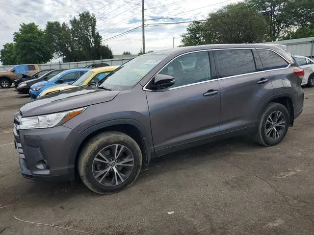 5TDBZRFH1KS951114 2019 2019 Toyota Highlander- LE 1