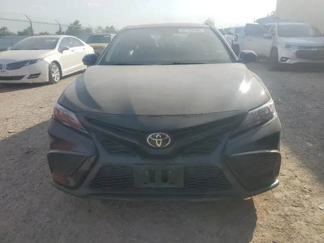 4T1G11AK8MU422478 2021 2021 Toyota Camry- SE 5