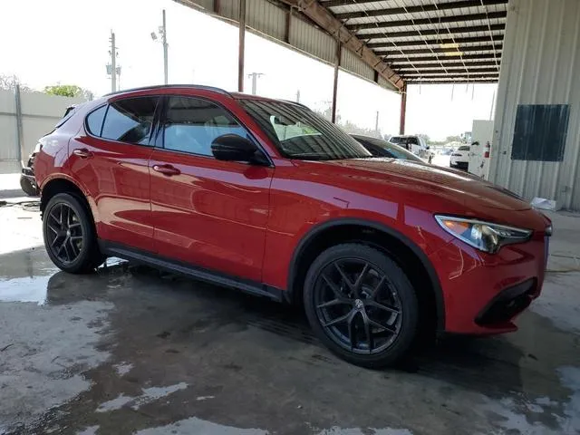 ZASPAJAN9L7C76059 2020 2020 Alfa Romeo Stelvio 4